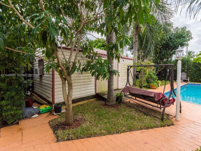 5524 Garfield Street, Hollywood, FL 33021
