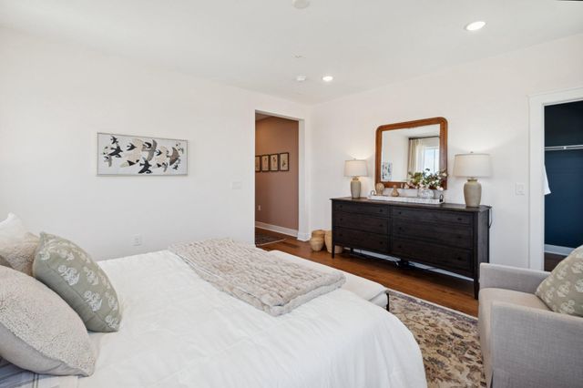 14928 DECO CIR, Chantilly, VA 20151