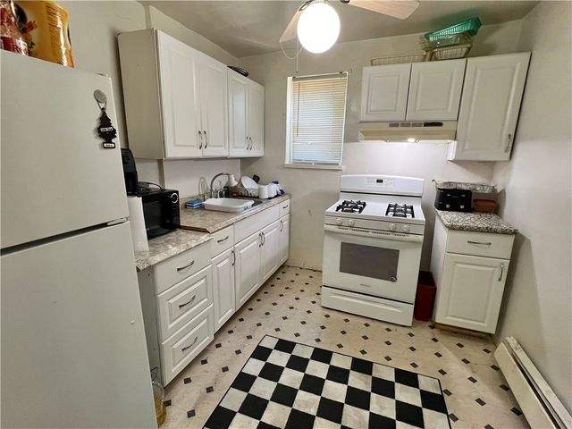 806 Inwood St, Homewood Brushton, PA 15208