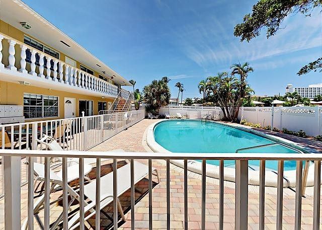 3226 NE 12th Street 4, Pompano Beach, FL 33062