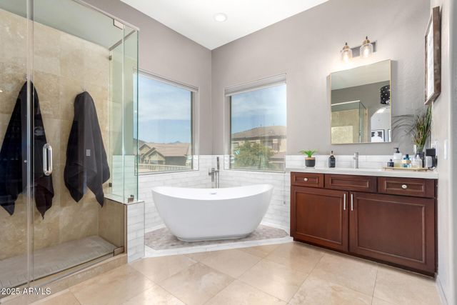 4423 W LODGE Drive, Laveen, AZ 85339