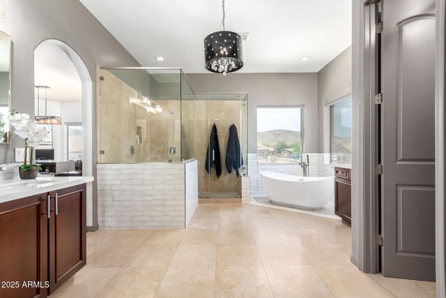 4423 W LODGE Drive, Laveen, AZ 85339