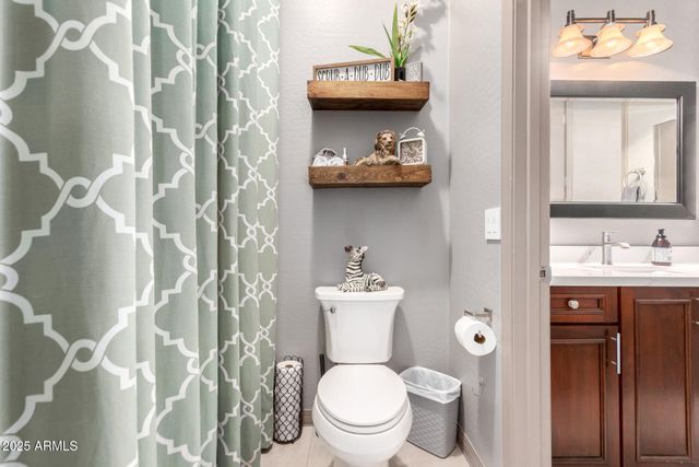 4423 W LODGE Drive, Laveen, AZ 85339