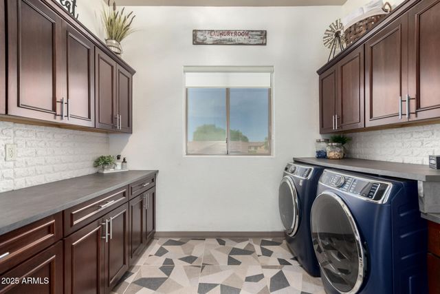 4423 W LODGE Drive, Laveen, AZ 85339