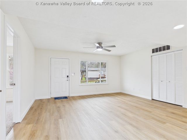 5600 Habitat Street, South Charleston, WV 25177