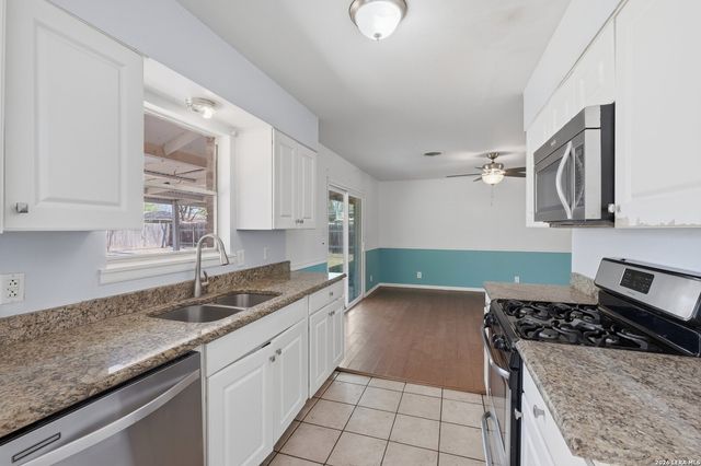 221 Maple, Schertz, TX 78154