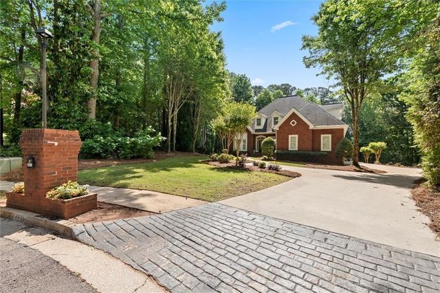 4310 Winslow Court, Douglasville, GA 30135