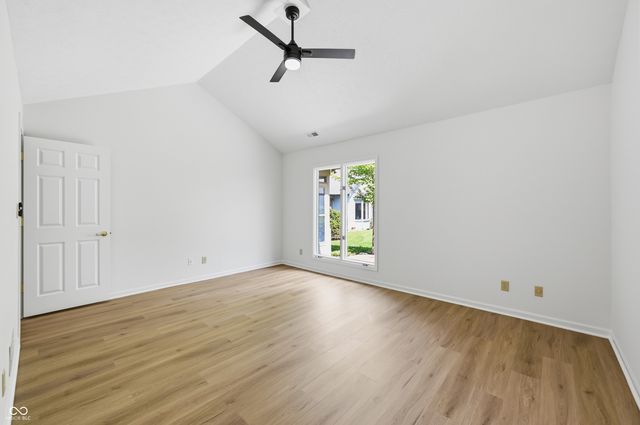9504 Drakeford Drive, Indianapolis, IN 46260