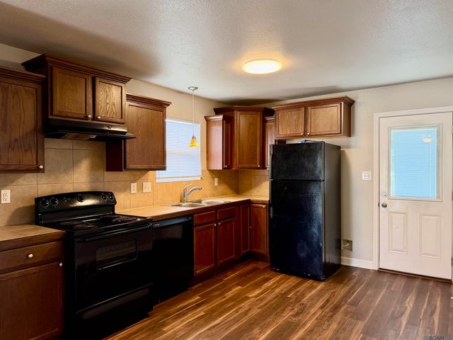 34997 Rayville Dr, Denham Springs, LA 70706