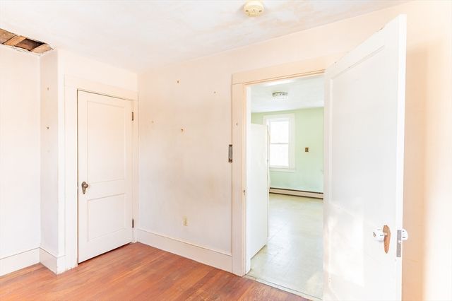 9 Oxbow Rd, Falmouth, MA 02536
