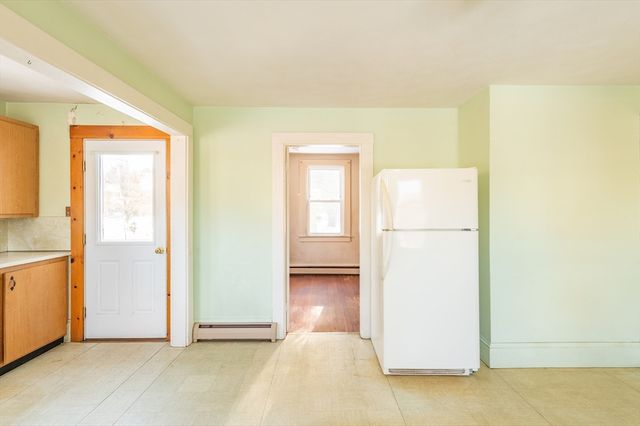 9 Oxbow Rd, Falmouth, MA 02536