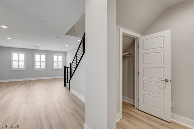 977 Via Panfilo Avenue, Henderson, NV 89011