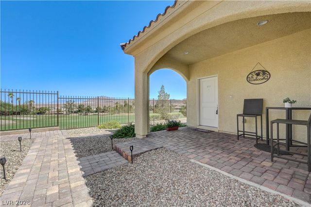 977 Via Panfilo Avenue, Henderson, NV 89011