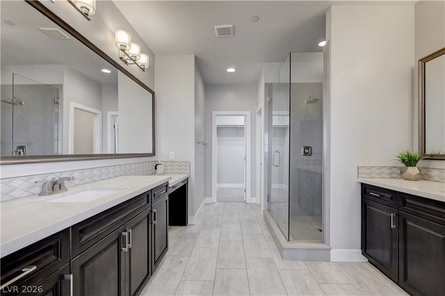 977 Via Panfilo Avenue, Henderson, NV 89011