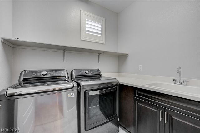 977 Via Panfilo Avenue, Henderson, NV 89011
