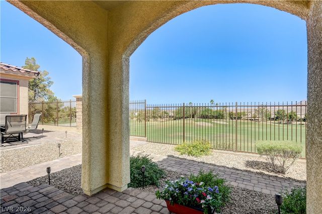 977 Via Panfilo Avenue, Henderson, NV 89011