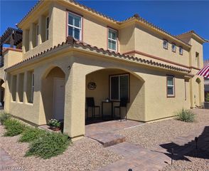 977 Via Panfilo Avenue, Henderson, NV 89011