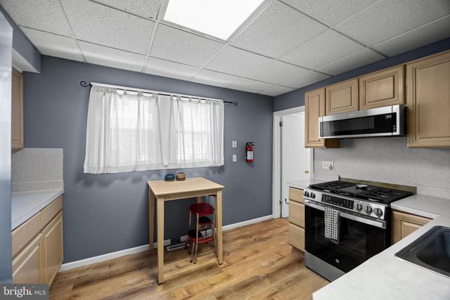 909 BELMONT AVE, Haddon Township, NJ 08108