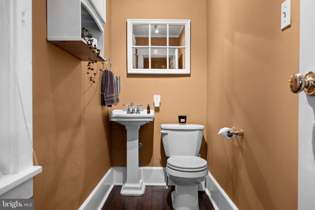 909 BELMONT AVE, Haddon Township, NJ 08108