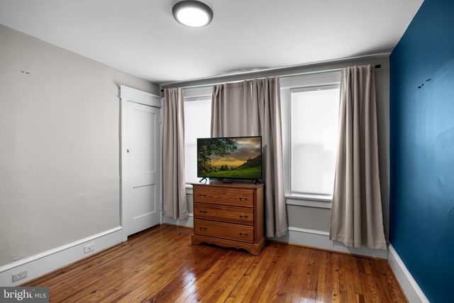 909 BELMONT AVE, Haddon Township, NJ 08108