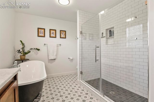 1950 Mesa Park View, Colorado Springs, CO 80904