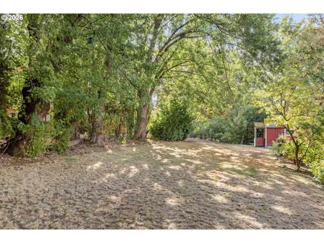 330 Nw 101ST Ave, Portland, OR 97229