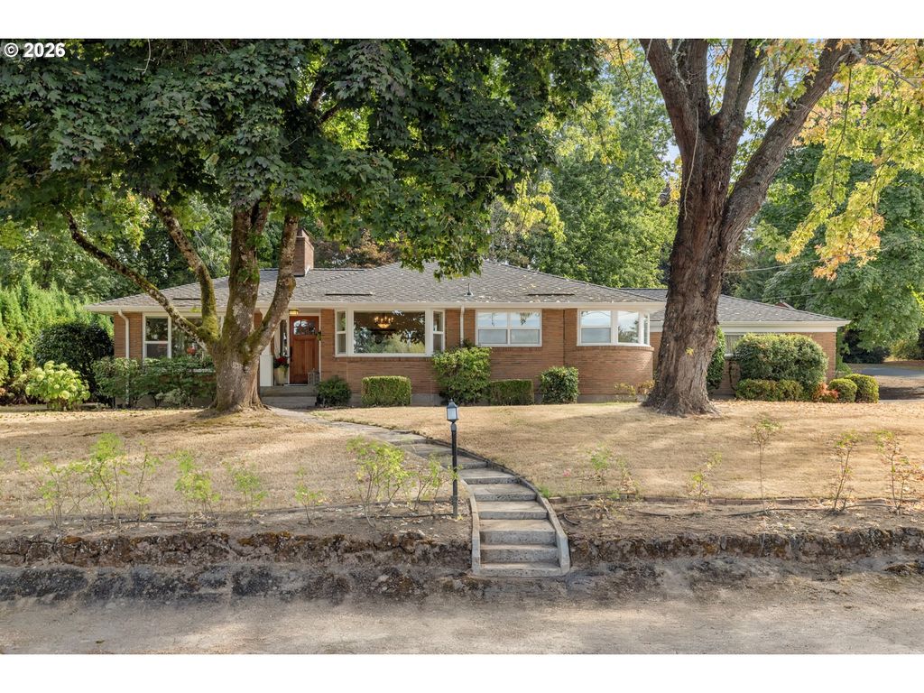 330 Nw 101ST Ave, Portland, OR 97229