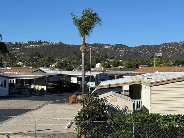 1401 El Norte Parkway SPC 174, San Marcos, CA 92069