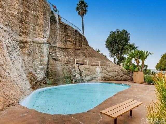 1401 El Norte Parkway SPC 174, San Marcos, CA 92069