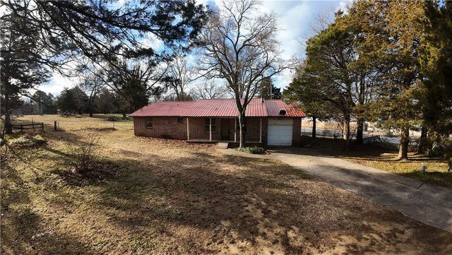 4070 N Old Wire Road, Fayetteville, AR 72703