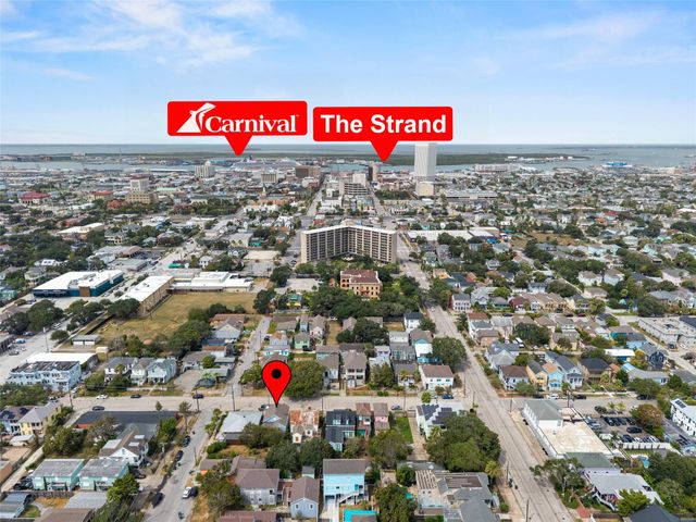 2121 Ursuline Street, Galveston, TX 77550