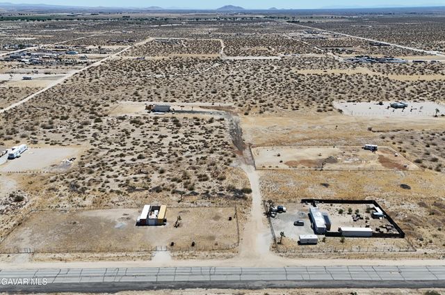 E Avenue R-12, Littlerock, CA 93543