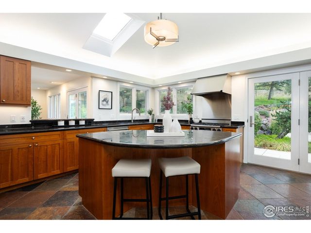 2585 Kohler Dr, Boulder, CO 80305