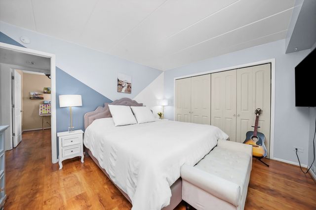 5800 W 105th Street 2C, Oak Lawn, IL 60453