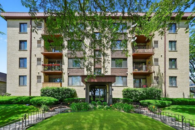5800 W 105th Street 2C, Oak Lawn, IL 60453