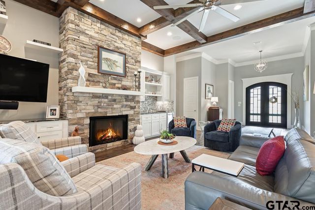 7529 Cross Gate Way, Tyler, TX 75703