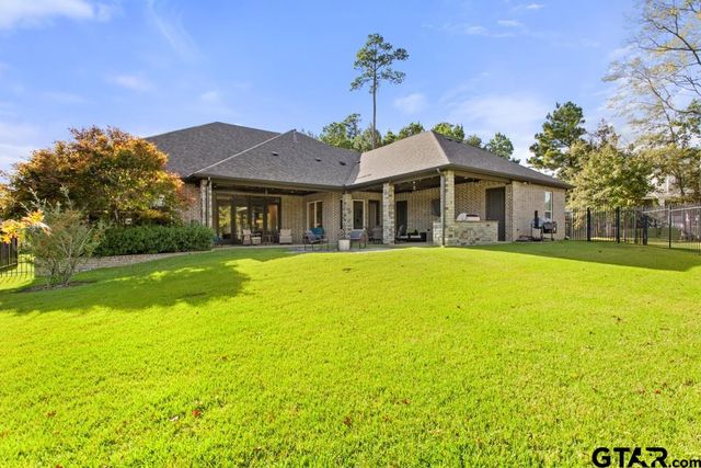 7529 Cross Gate Way, Tyler, TX 75703