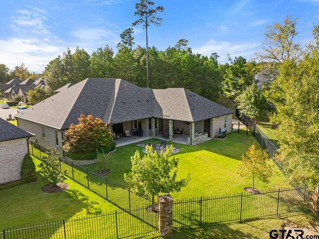 7529 Cross Gate Way, Tyler, TX 75703