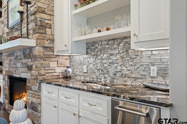 7529 Cross Gate Way, Tyler, TX 75703