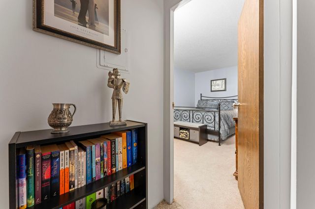 6450 York Avenue S 217, Edina, MN 55435