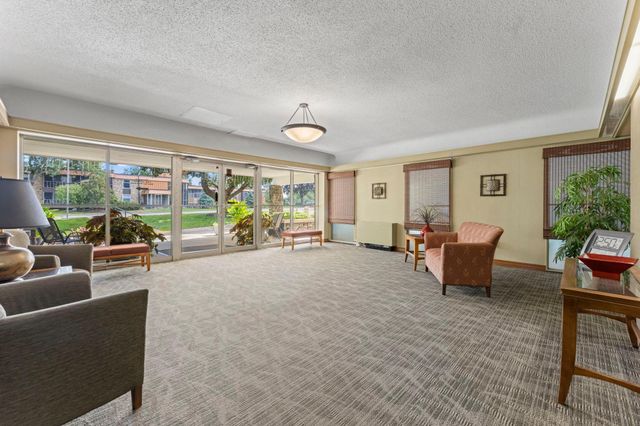 6450 York Avenue S 217, Edina, MN 55435