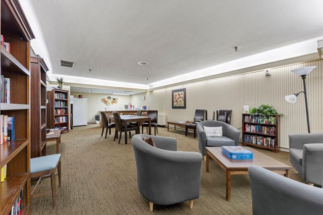 6450 York Avenue S 217, Edina, MN 55435