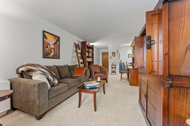 6450 York Avenue S 217, Edina, MN 55435