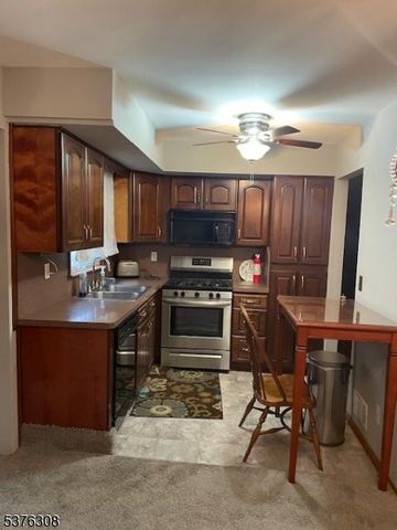 55 Murdock St, Woodbridge Twp., NJ 08863