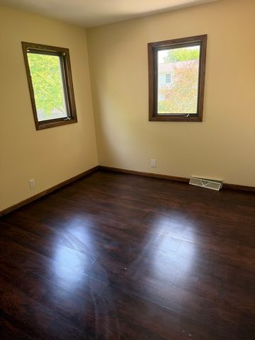 4810 Eastwood Court, Waukegan, IL 60087