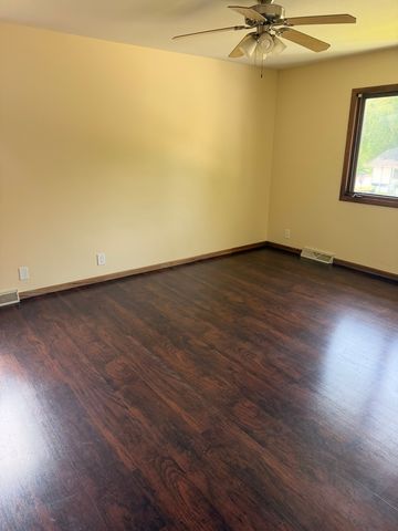 4810 Eastwood Court, Waukegan, IL 60087