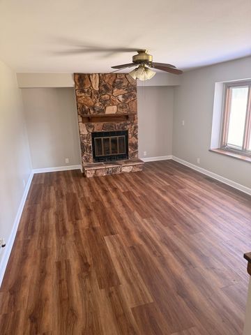 4810 Eastwood Court, Waukegan, IL 60087