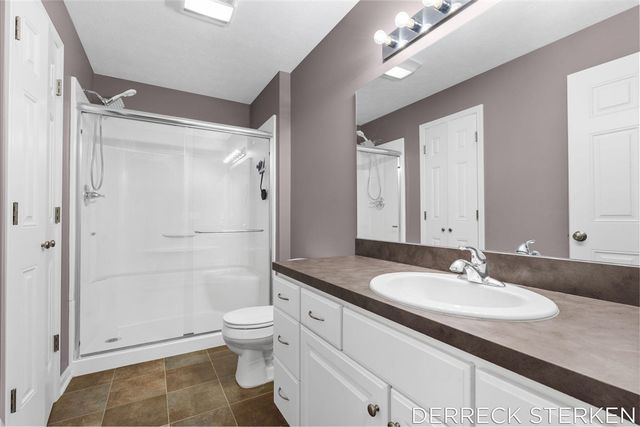 2749 Blue Stem Drive, Zeeland, MI 49464