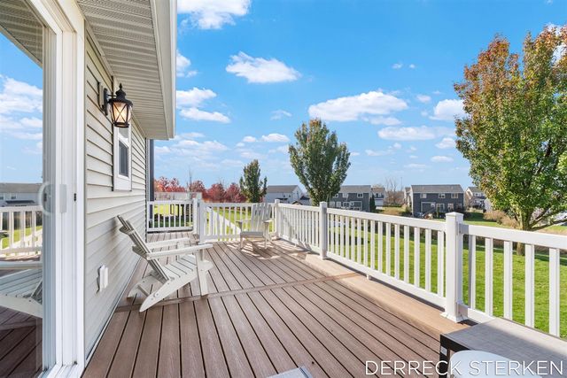 2749 Blue Stem Drive, Zeeland, MI 49464