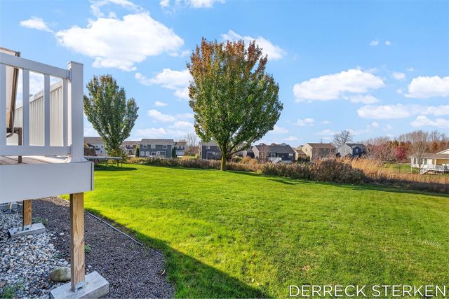 2749 Blue Stem Drive, Zeeland, MI 49464